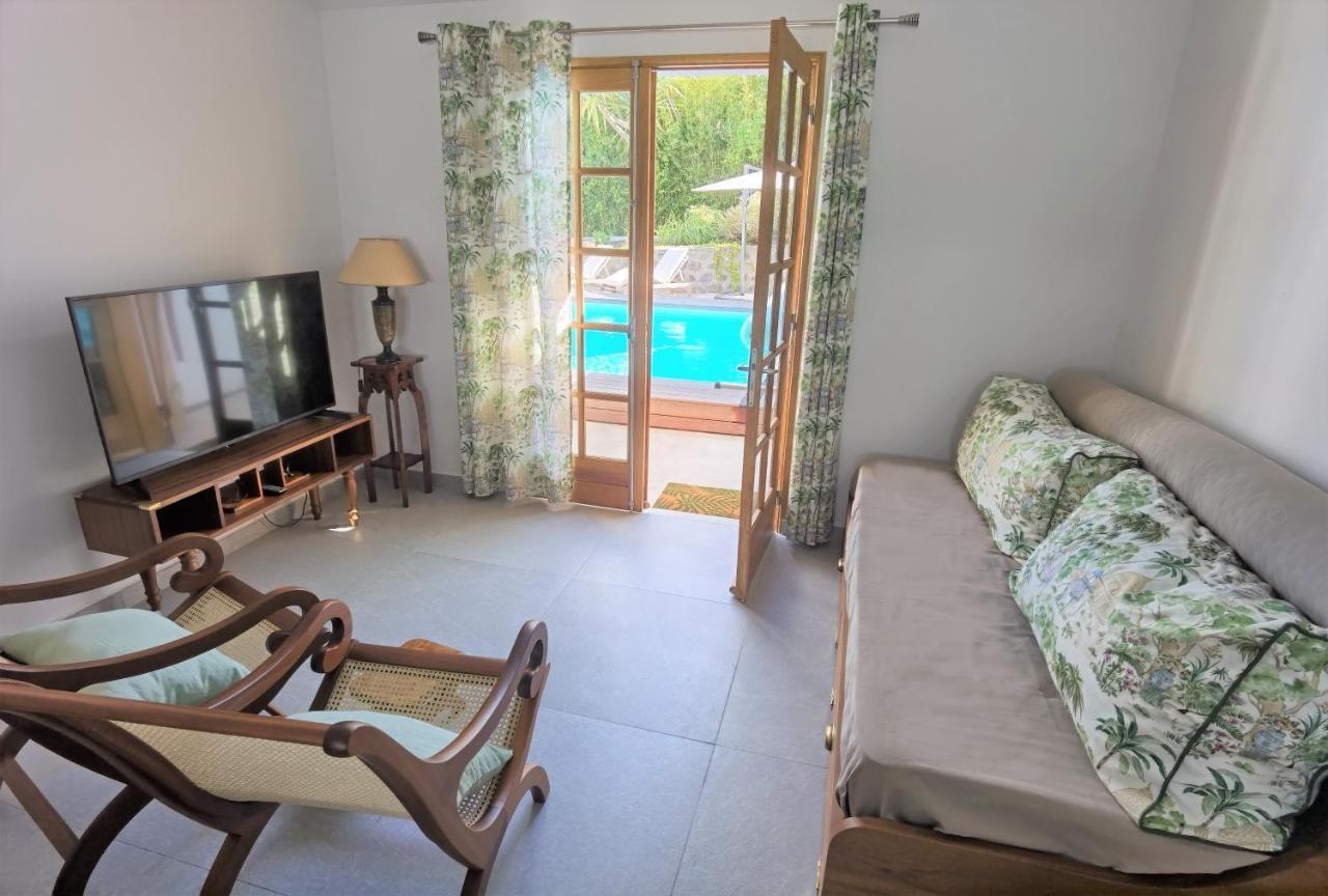 Le Jacaranda Du Guillaume Bed & Breakfast Le Guillaume Exterior photo